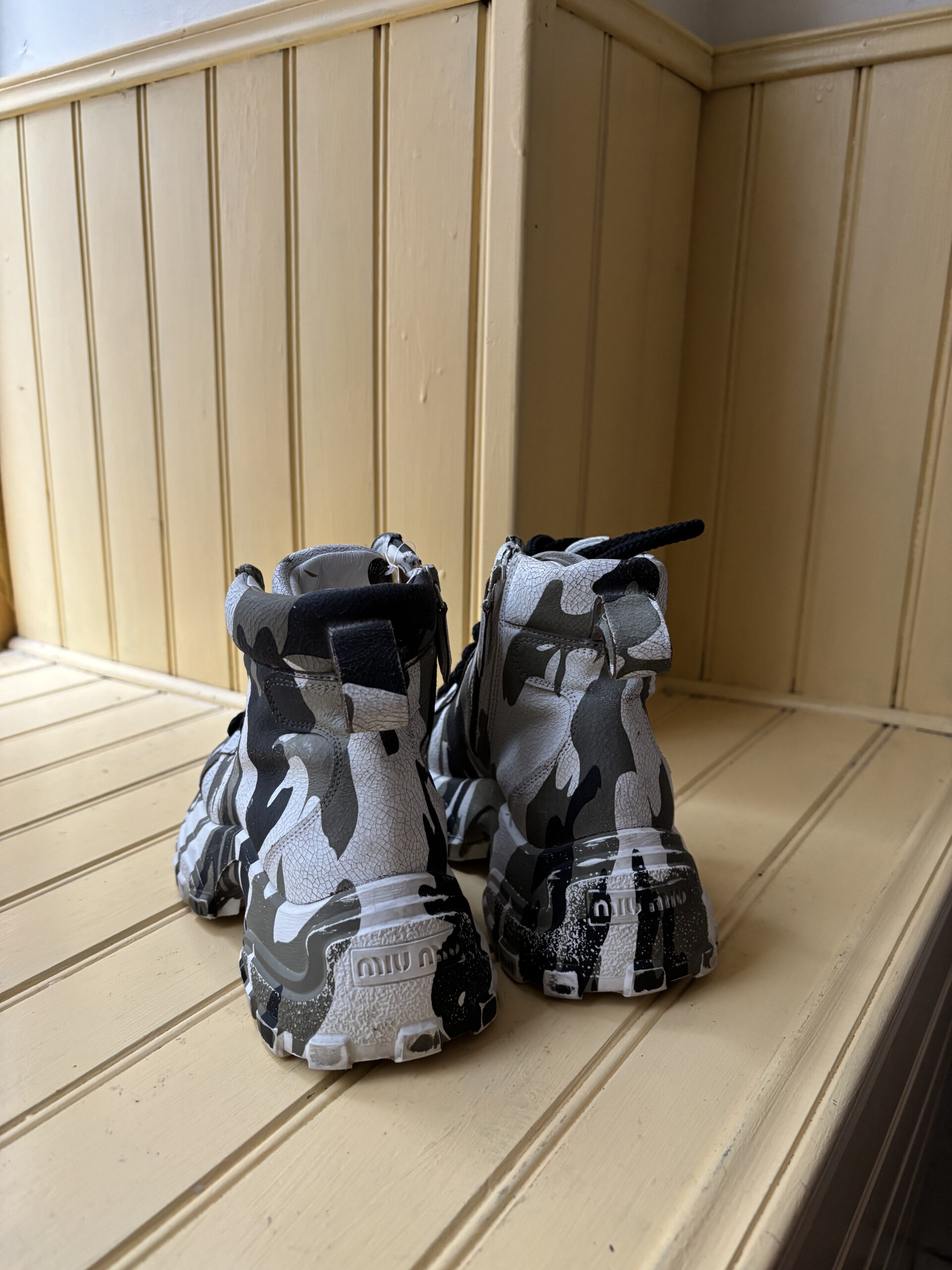 BOTTINES MIU MIU - T.35 – Image 7