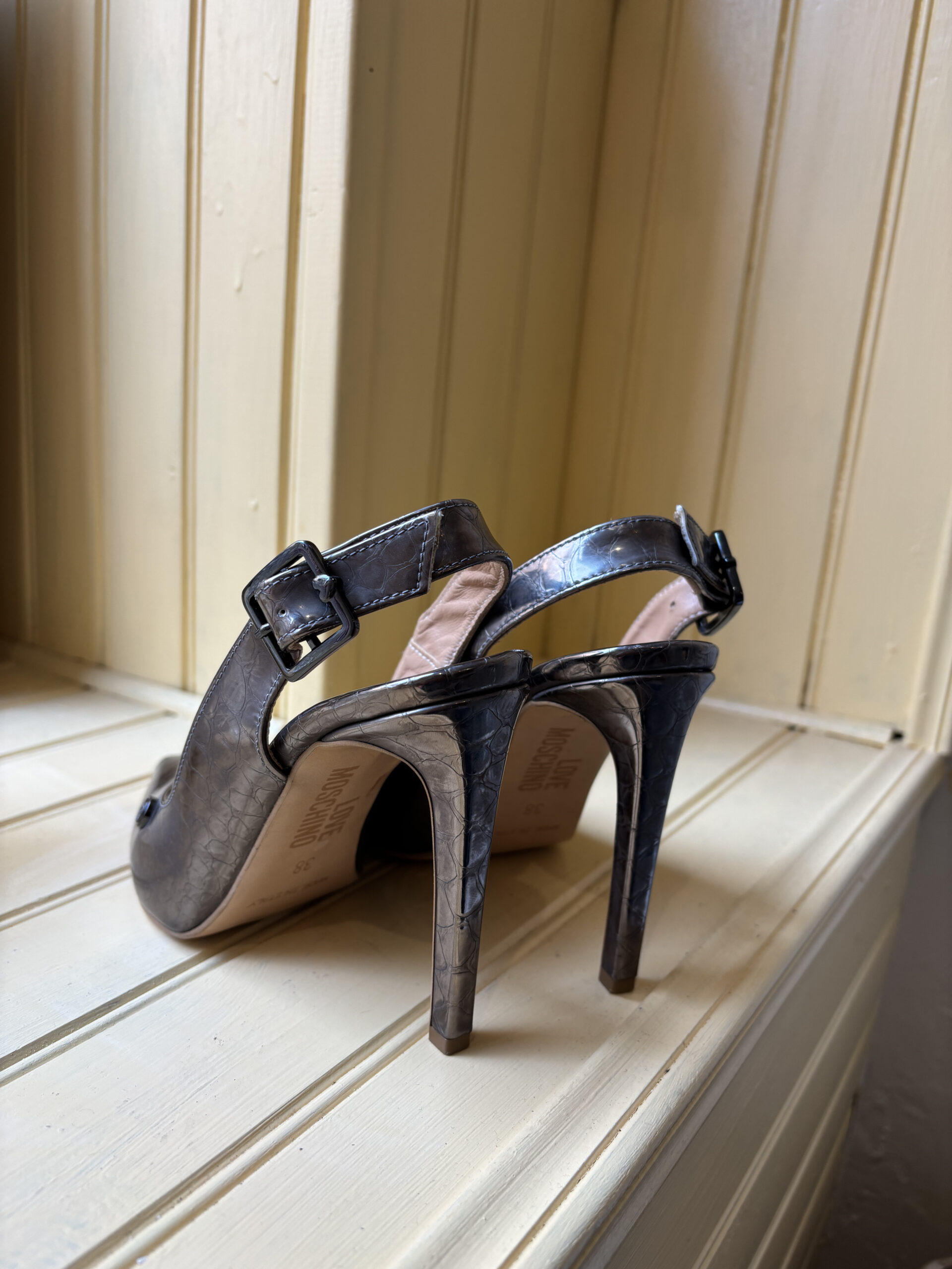 TALONS BRONZE - MOSCHINO LOVE – Image 6