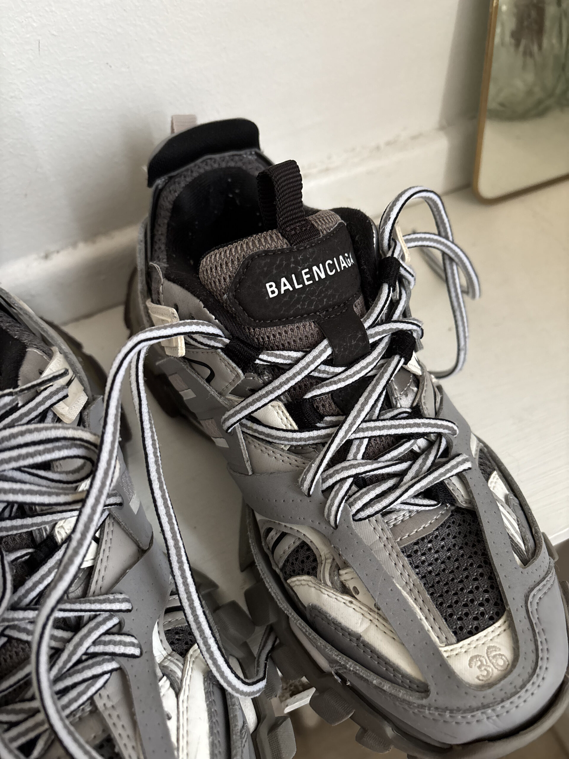 BALENCIAGA - T.36 – Image 8