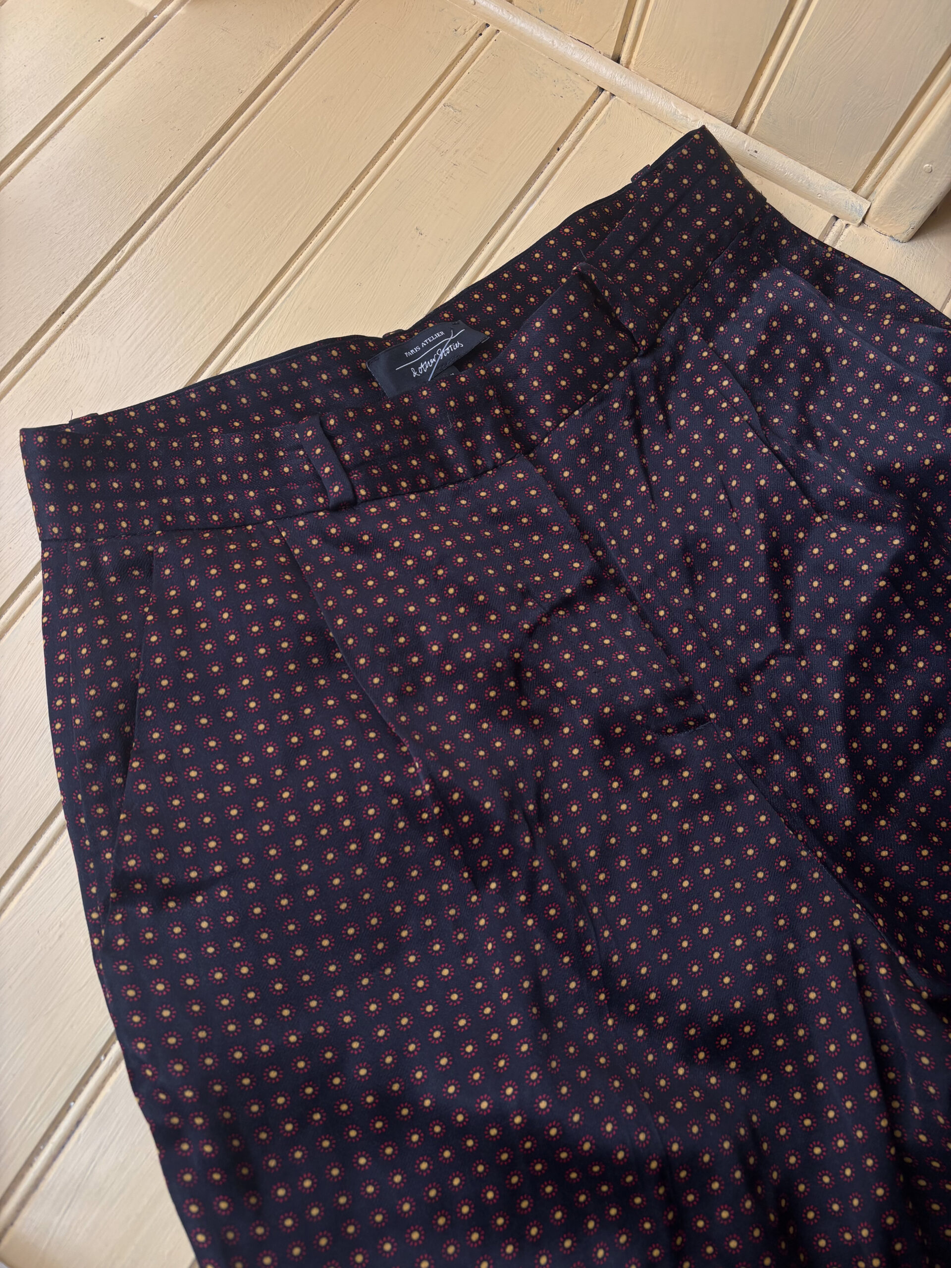 ENSEMBLE - & OTHER STORIES – Image 4