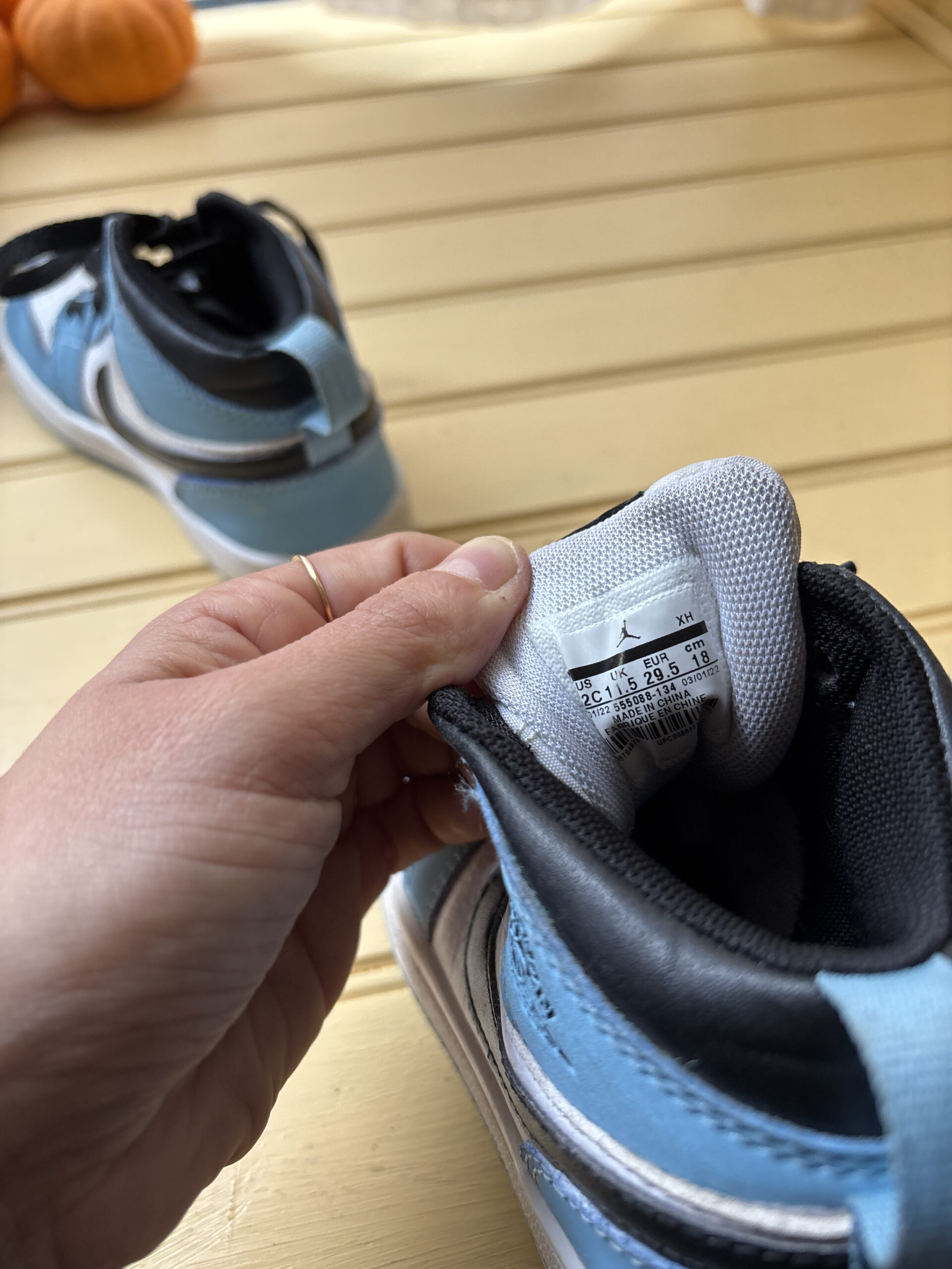 BASKETS 1 RETRO HIGH OG - JORDAN – Image 5