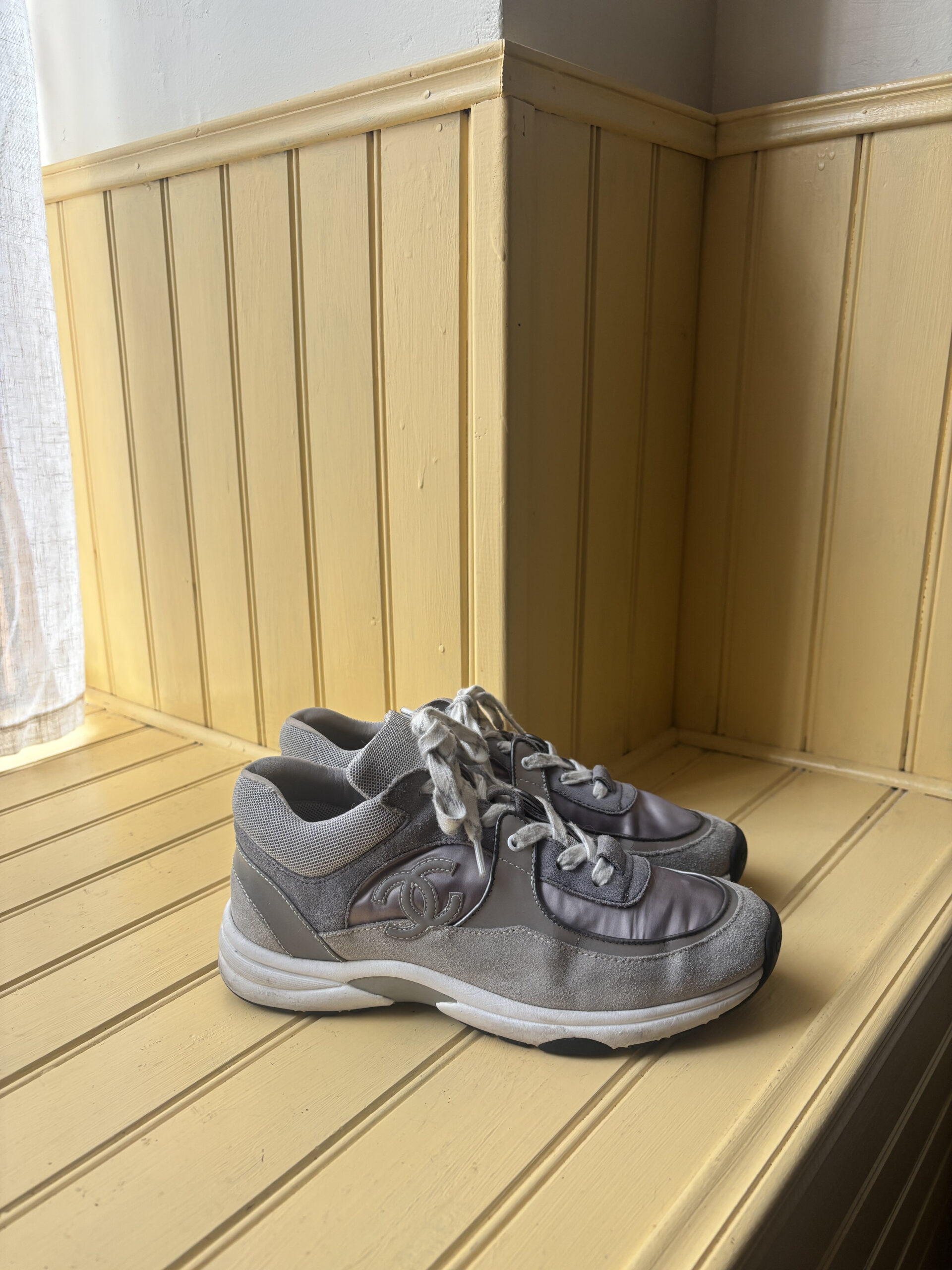 CHANEL - T. 39 – Image 2