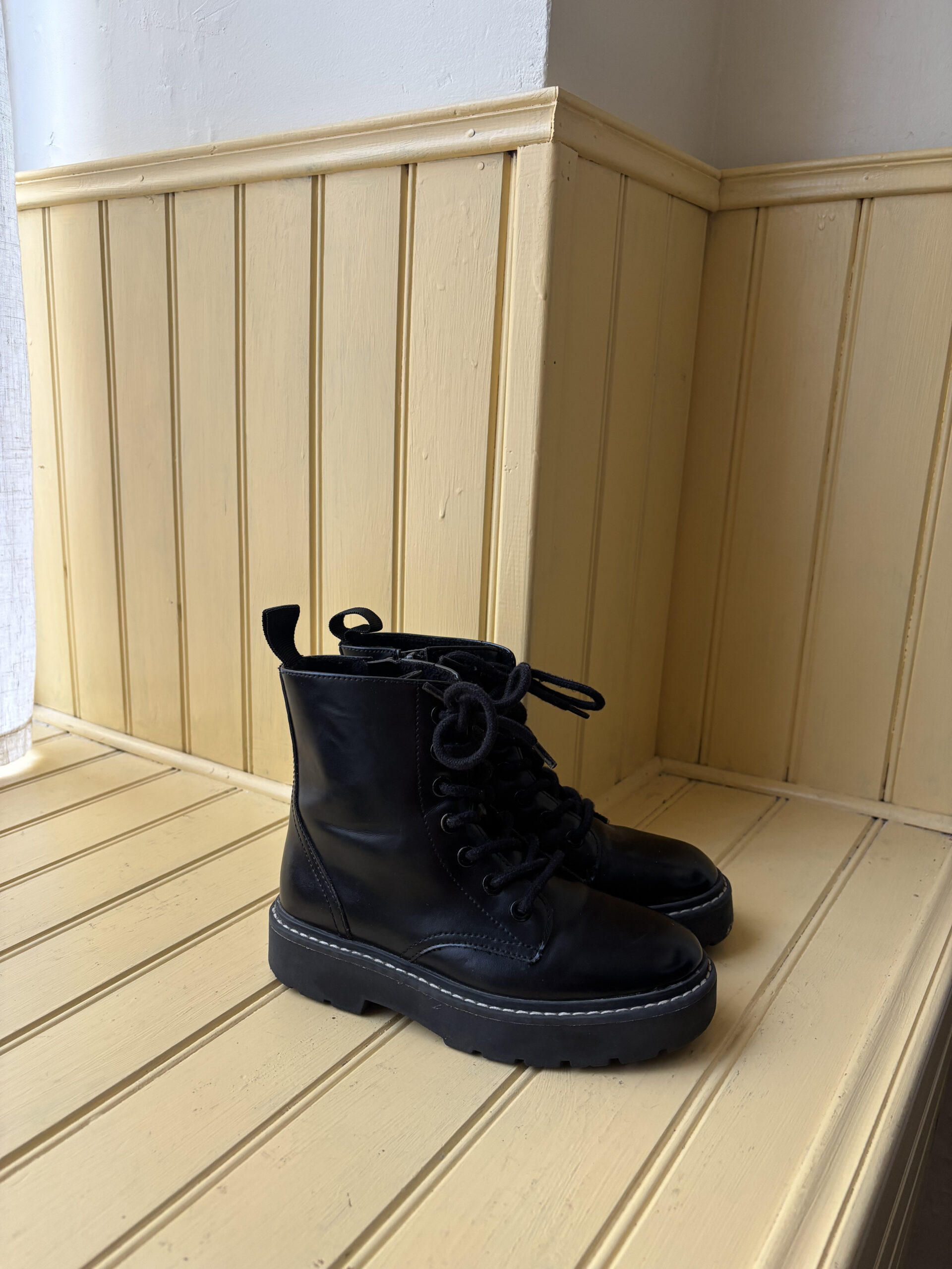 H&M - BOTTINES T.32 – Image 2