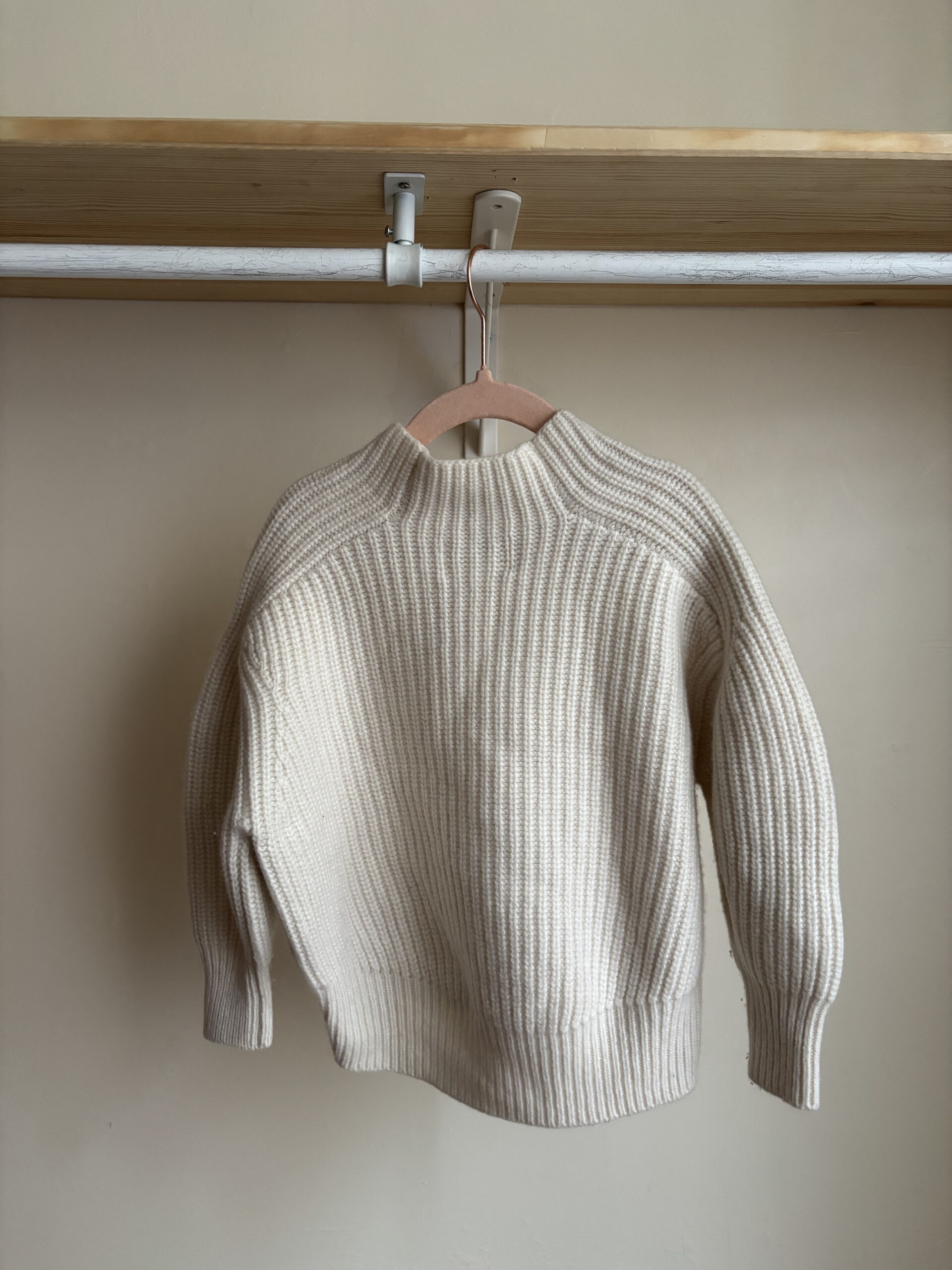 LOULOU STUDIO - PULL CREME – Image 8