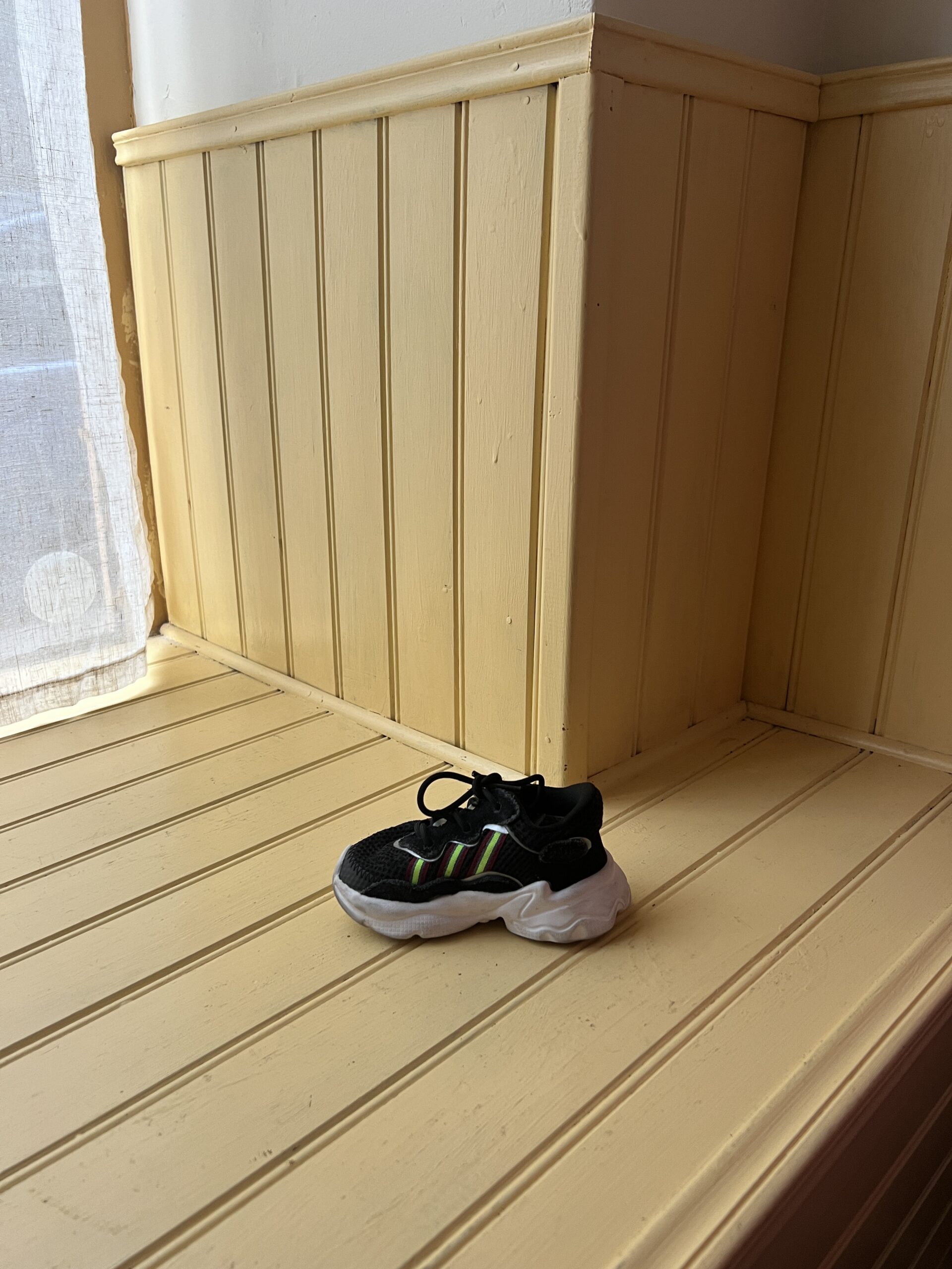 ADIDAS - OZWEEGO T.21 – Image 4