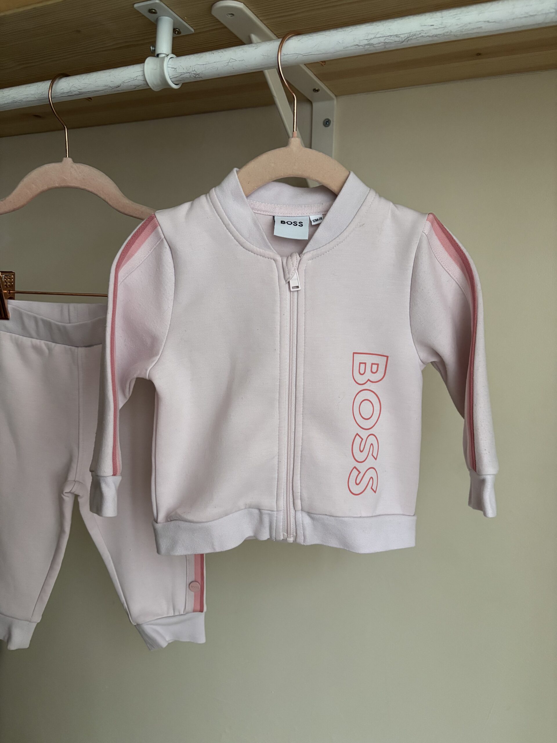 HUGO BOSS - ENSEMBLE – Image 3