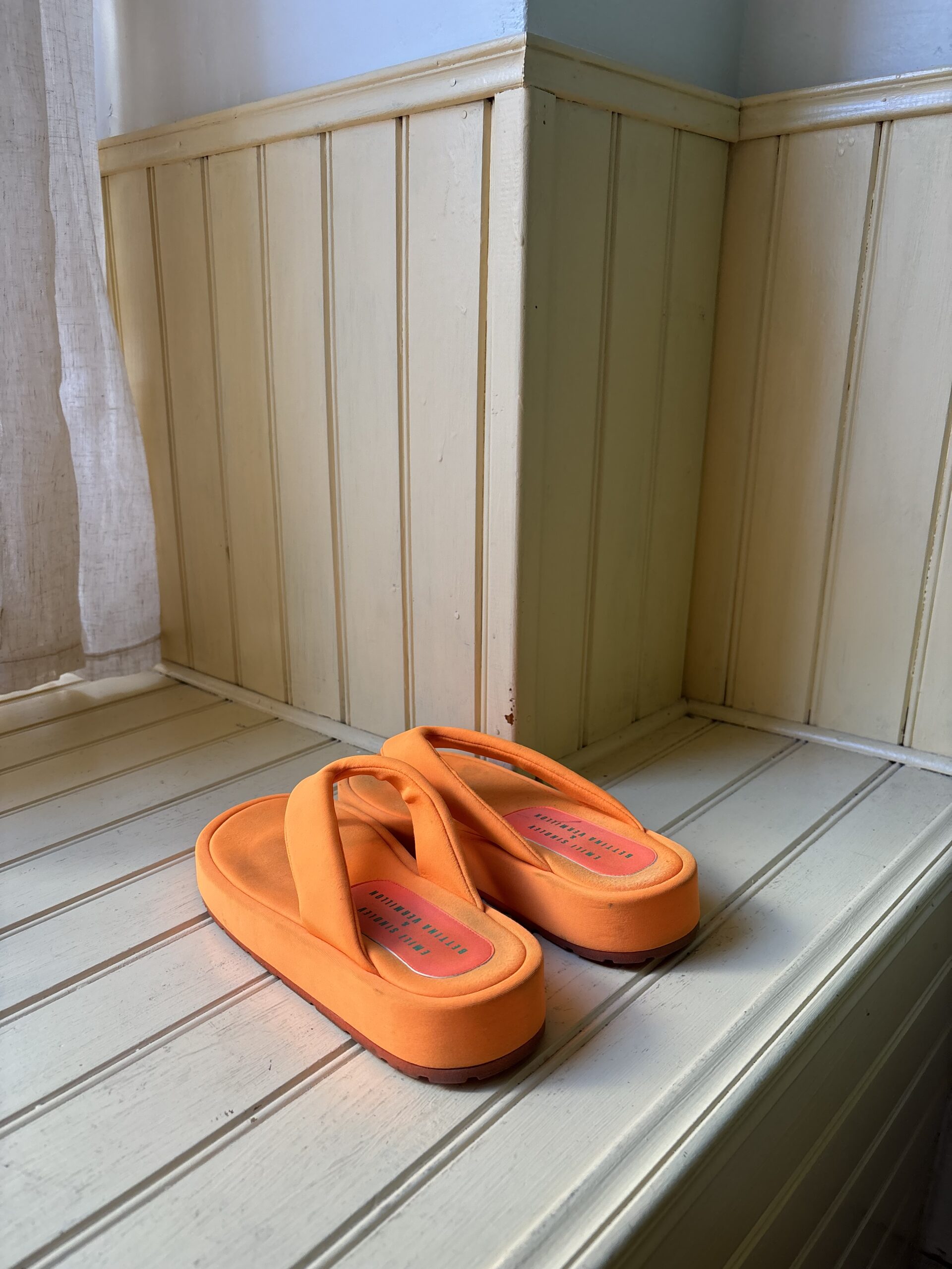 SANDALES BETTINA VERMILLON