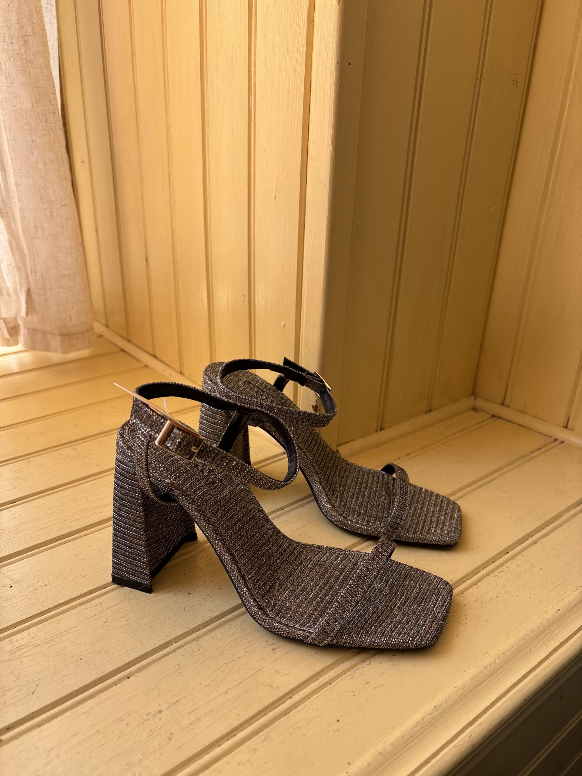 TALONS TOPSHOP