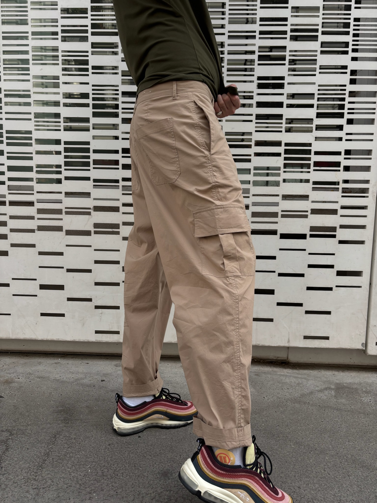 CARGO BEIGE