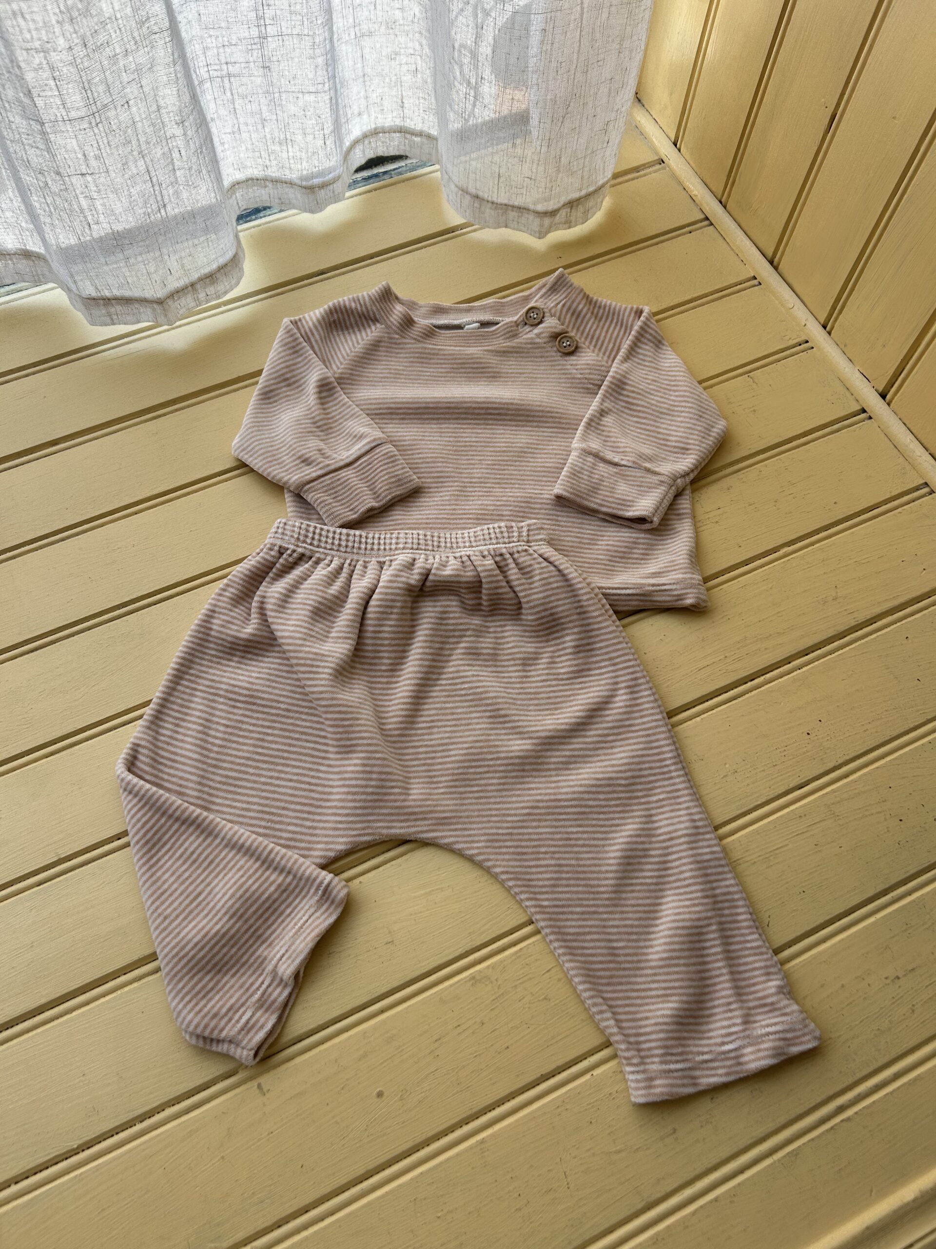 PETIT BATEAU - PYJAMA À RAYURES